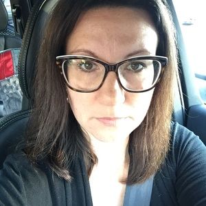 Meet your Posher, Trine